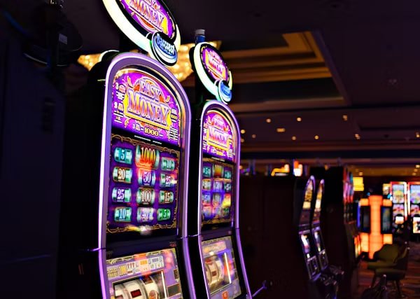 vvjl Casino games displayed on a mobile phone screen in the Philippines